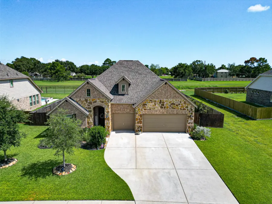 11806 Autumn Leaf Drive, Monterey Belvieu, TX 77535 - #2