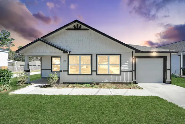 15814 Beechnut Drive, Montgomery, TX 77356