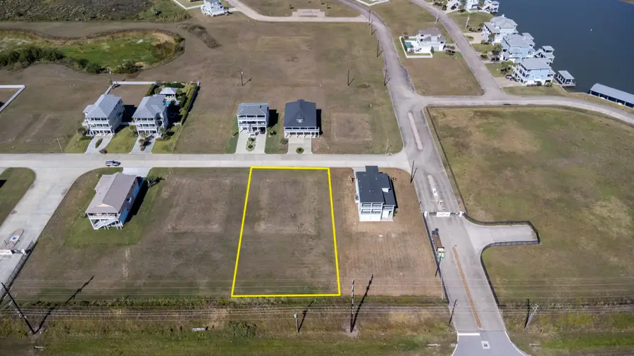 21205 Scissor Tail Lane, Galveston, TX 77554 - Image #3