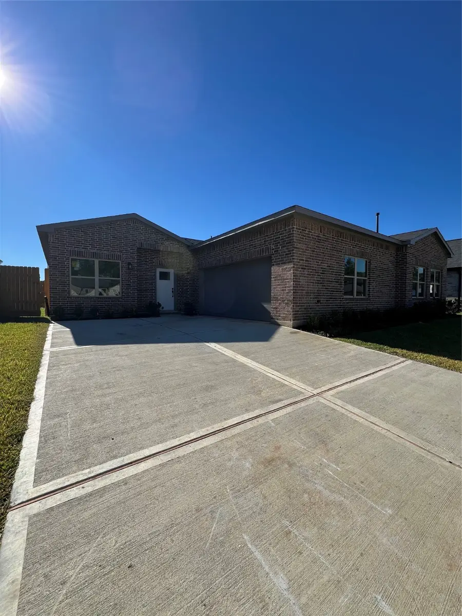 2607 Piemonte Avenue Cir, Spring, TX 77388 - Image #2