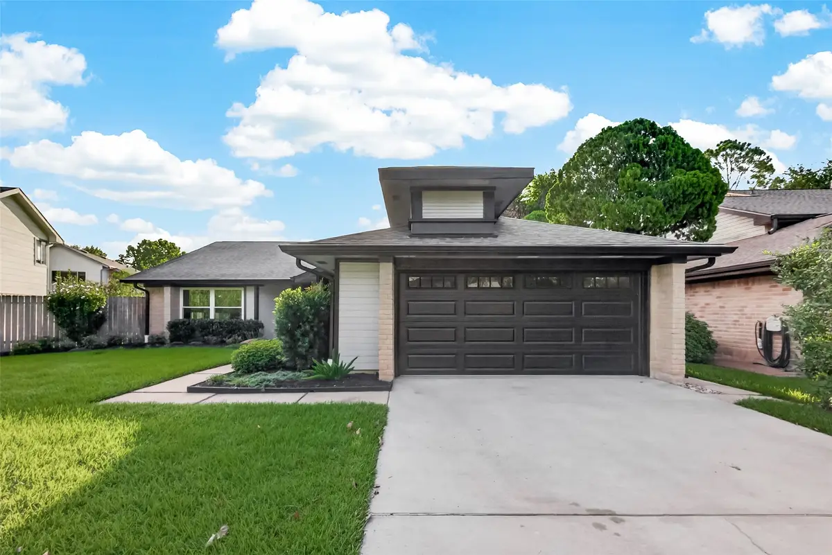 2119 Braesmeadow Lane, Sugar Land, TX 77479 - #1