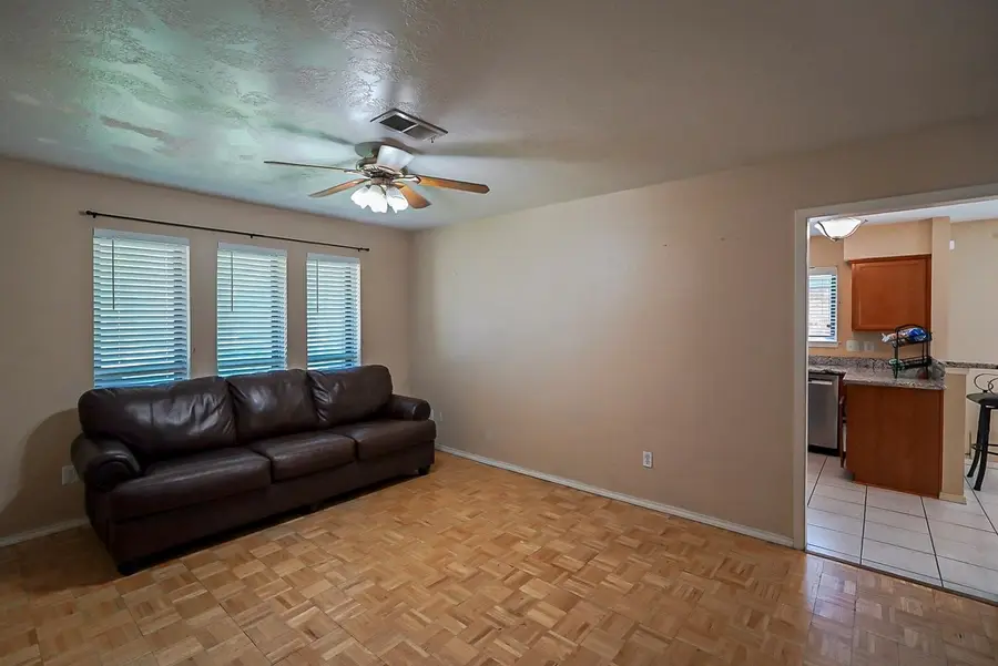 18907 Oak Bower Drive, Humble, TX 77346 - Image #3