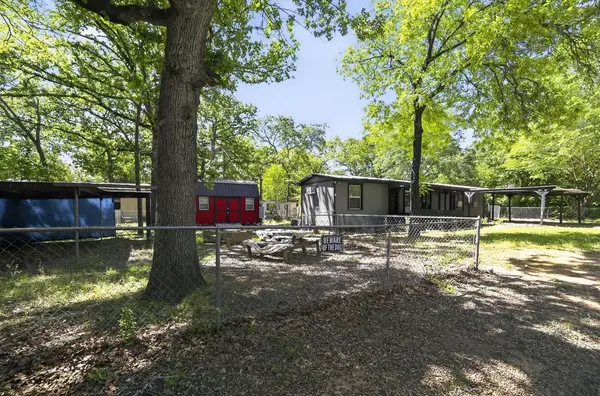 14029 Sitting Bull, Malakoff, TX 75148