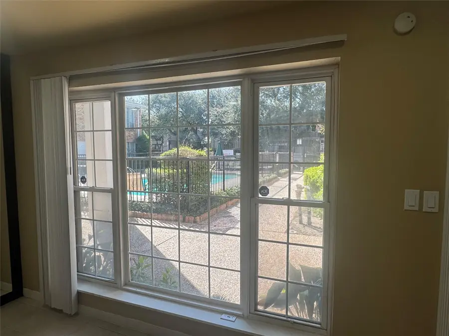 5353 Richmond Avenue #4, Houston, TX 77056 - #2