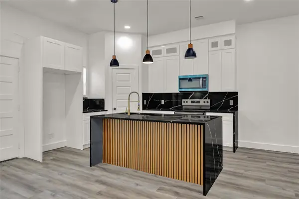 9103 Grady Street #A / B, Houston, TX 77016