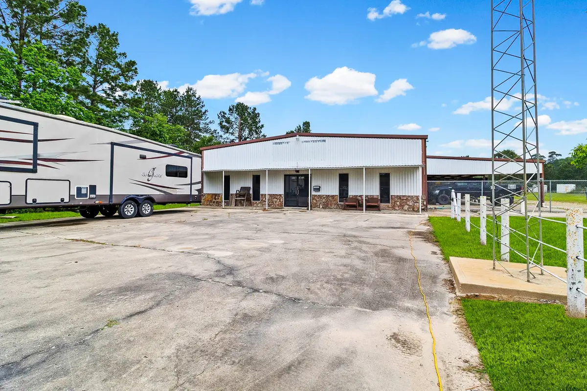1994 N Fm 356, Onalaska, TX 77360 - #1