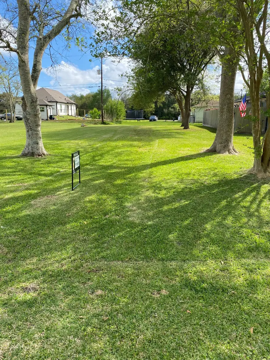 00 Williams, Hitchcock, TX 77563 - #2