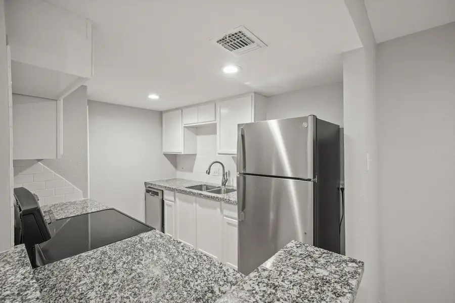 9546 Pagewood Lane #9546, Houston, TX 77063 - #2