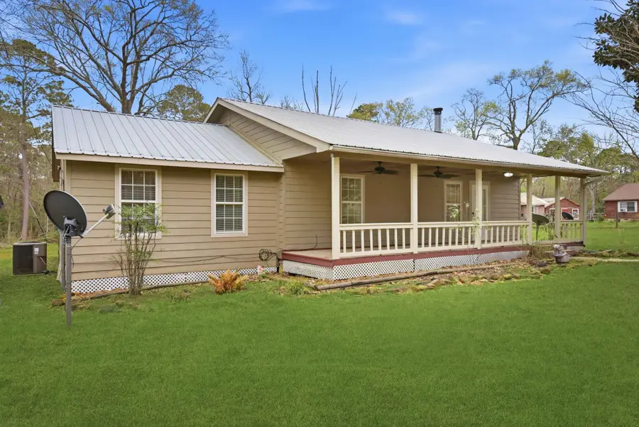 402 Anderson Road, Livingston, TX 77351 - #3