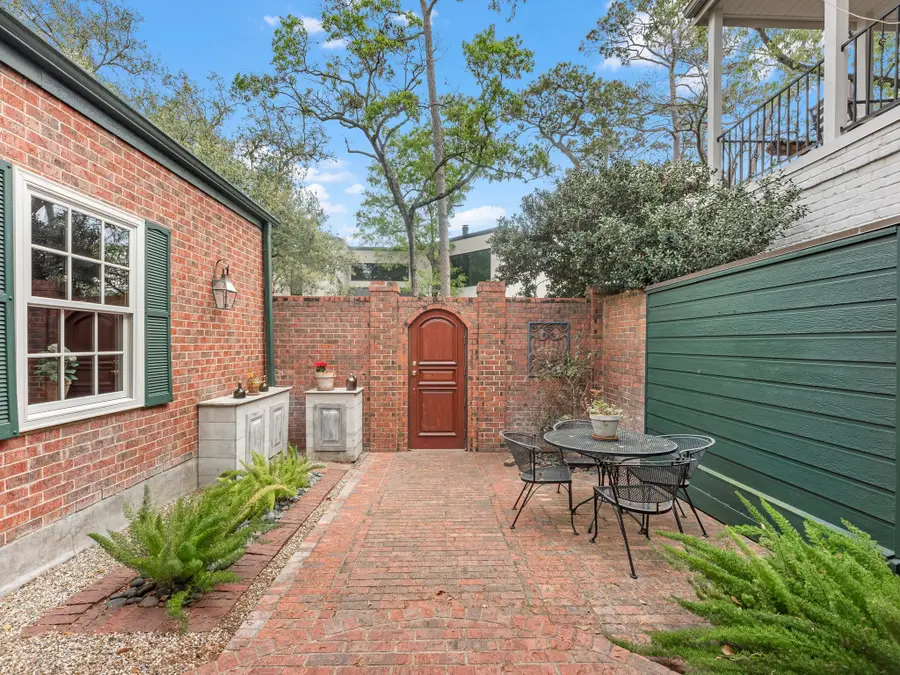 9063 Briar Forest Drive, Houston, TX 77024 - #3