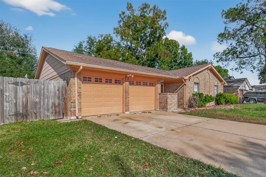 4223 Yosemite Drive, Pasadena, TX 77504 - Image #2