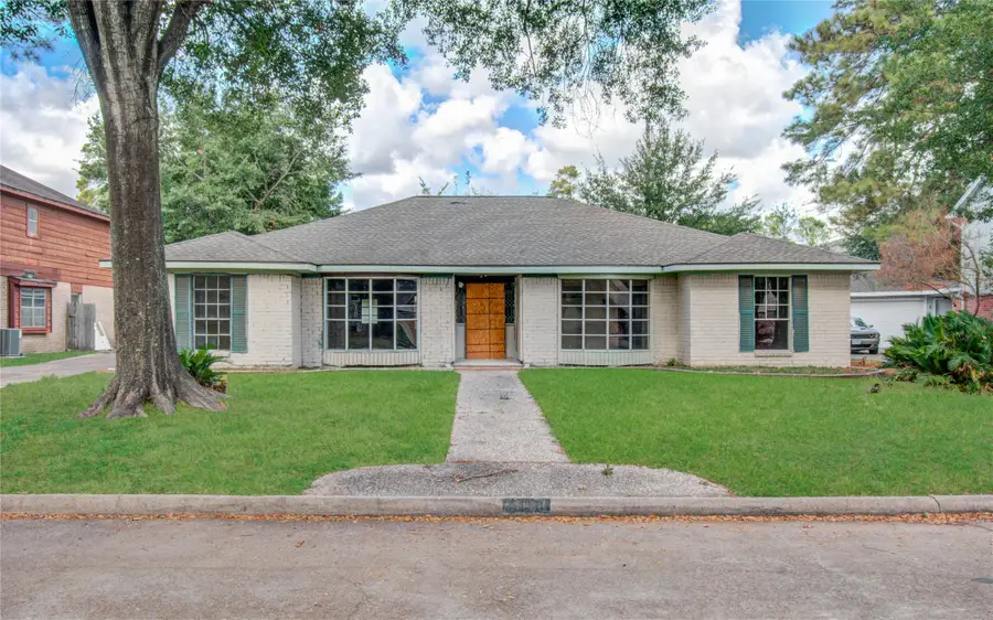 5118 Lawn Arbor Drive, Houston, TX 77066 - Image #2