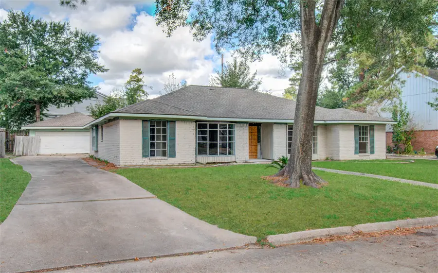 5118 Lawn Arbor Drive, Houston, TX 77066 - Image #3