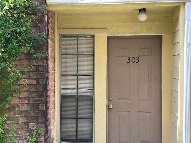 10501 South Drive #303, Houston, TX 77099 - #1