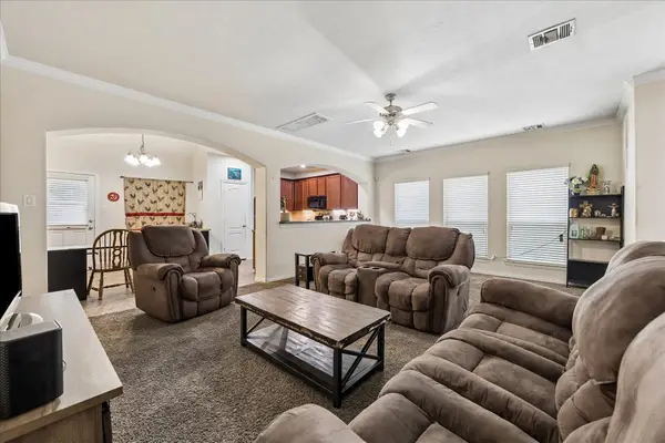 11331 Hackmatack Way, Houston, TX 77066