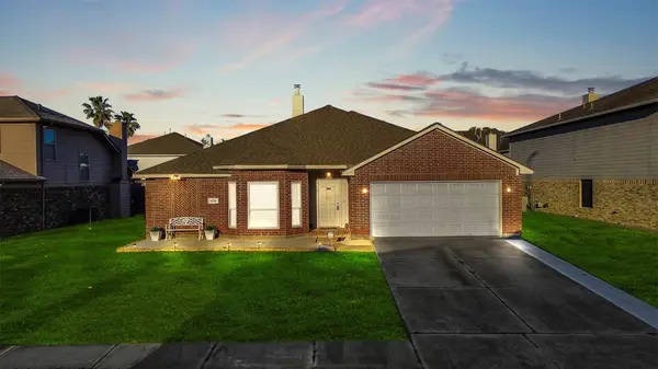 8018 Fox Street, Baytown, TX 77523