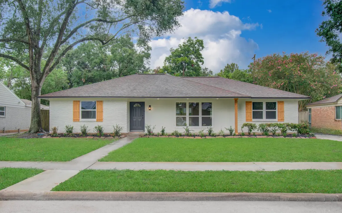 5731 Creekbend Drive, Houston, TX 77096 - #1