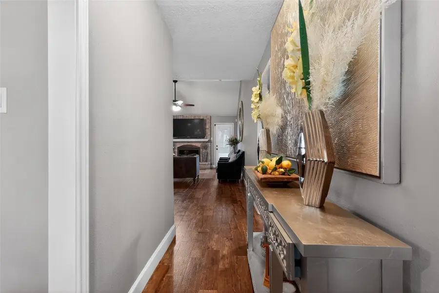 9802 Bayou Woods Drive, Baytown, TX 77521 - #3