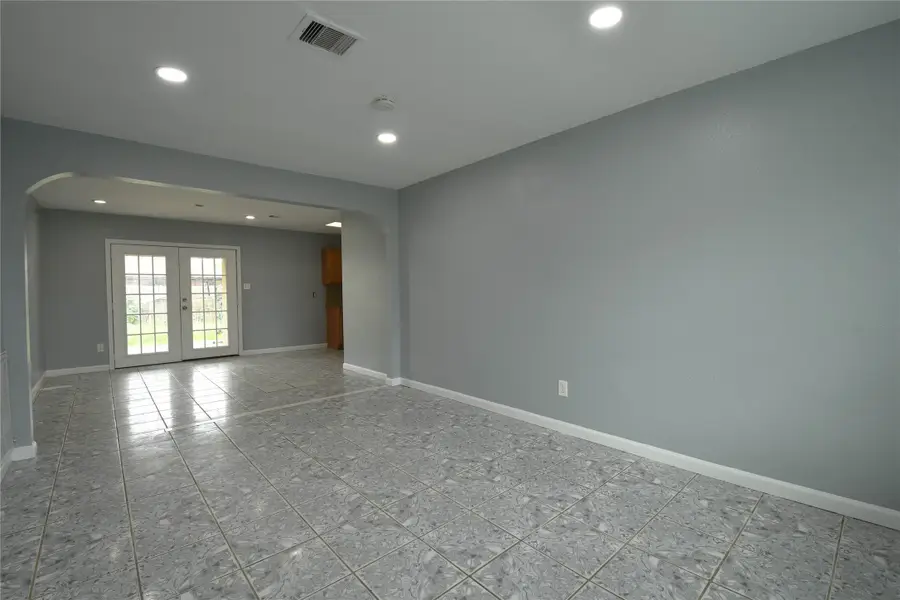 727 Dell Dale Street, Channelview, TX 77530 - Image #2