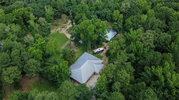 14285 S State Highway 19, Elkhart, TX 75839