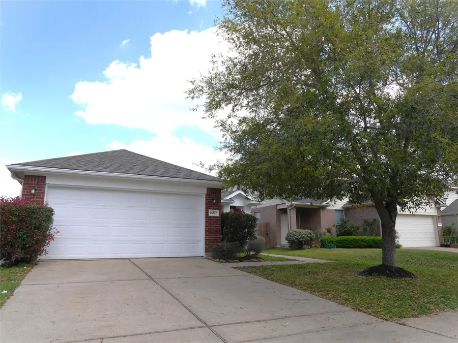 16327 Bettong Court, Sugar Land, TX 77498 - #2