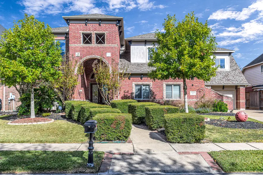 1412 Cabot Lakes Drive, League City, TX 77573 - Image #2