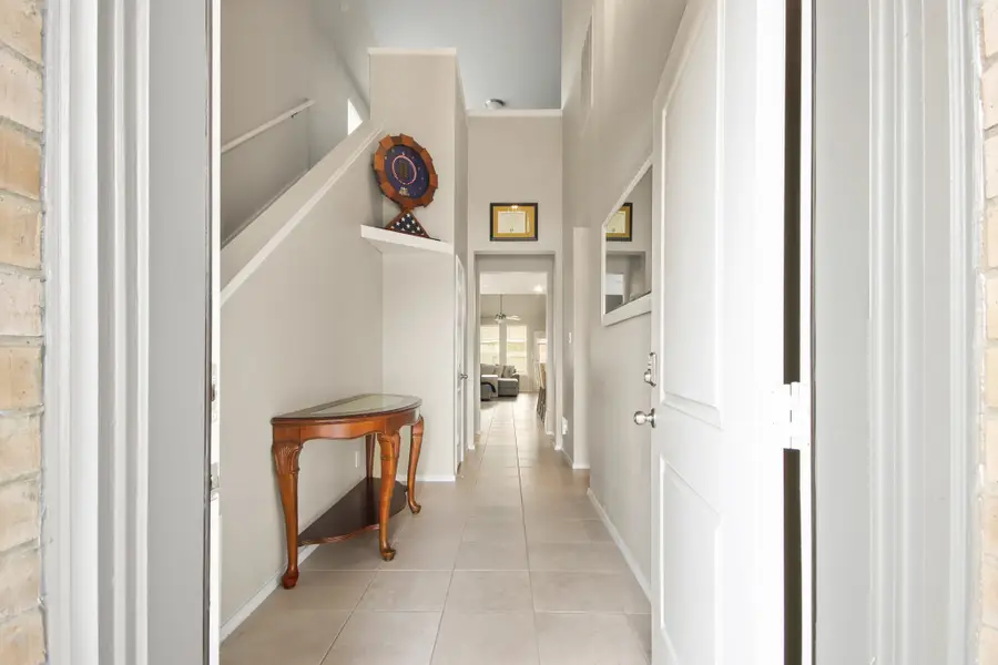 5047 Hazel Orchard Drive, Houston, TX 77066 - Image #2