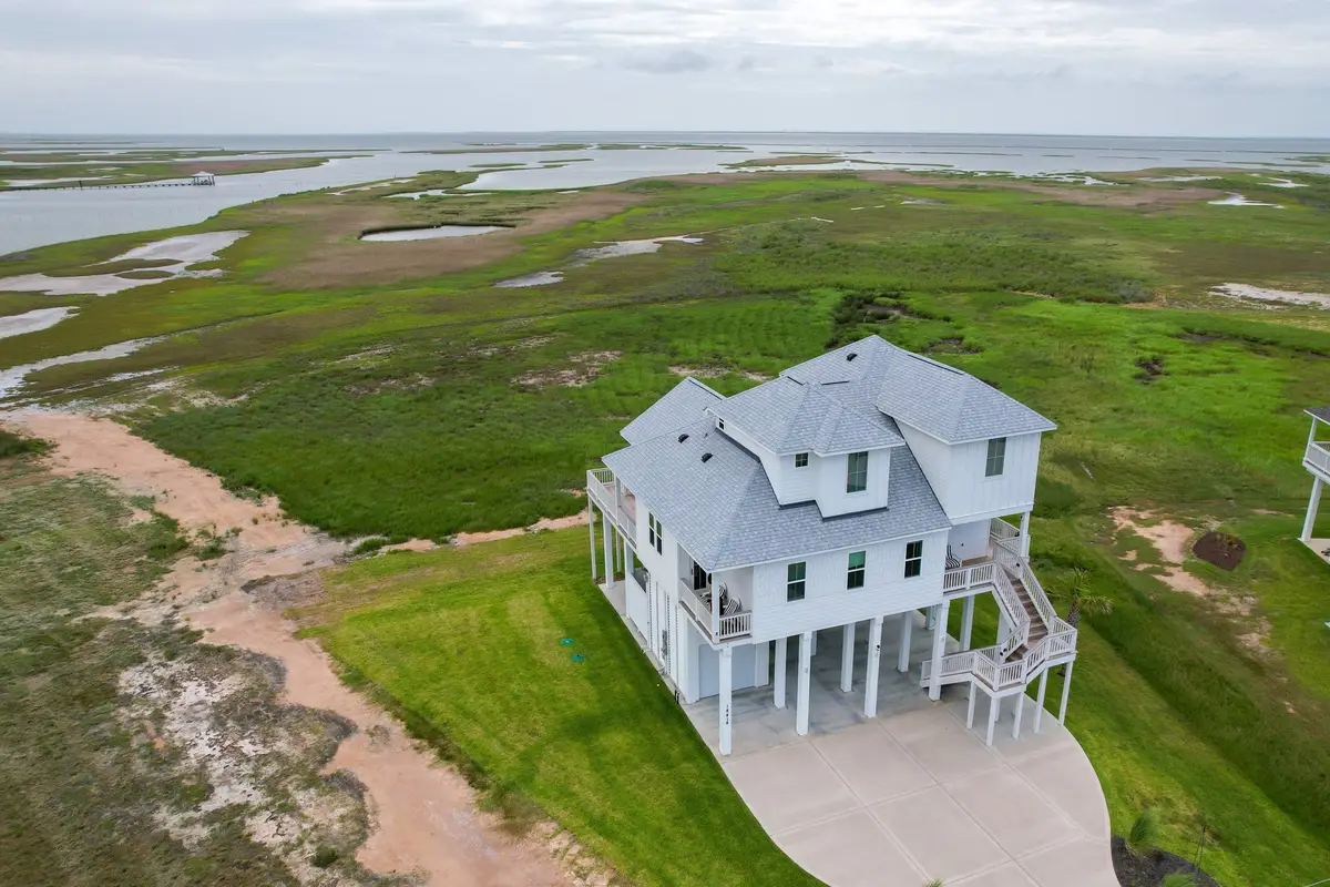 18414 Indian Beach Ct, Galveston, TX 77554 - #1