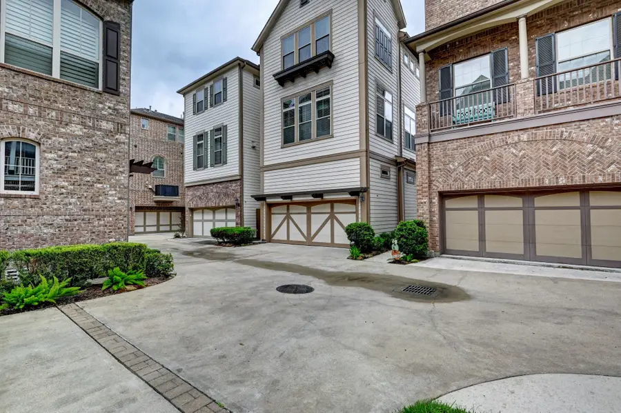 1621 W 23rd Street #B, Houston, TX 77008 - #3