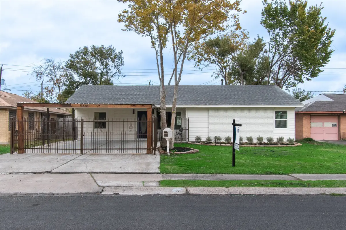 5326 De Lange Lane, Houston, TX 77092 - Image #1