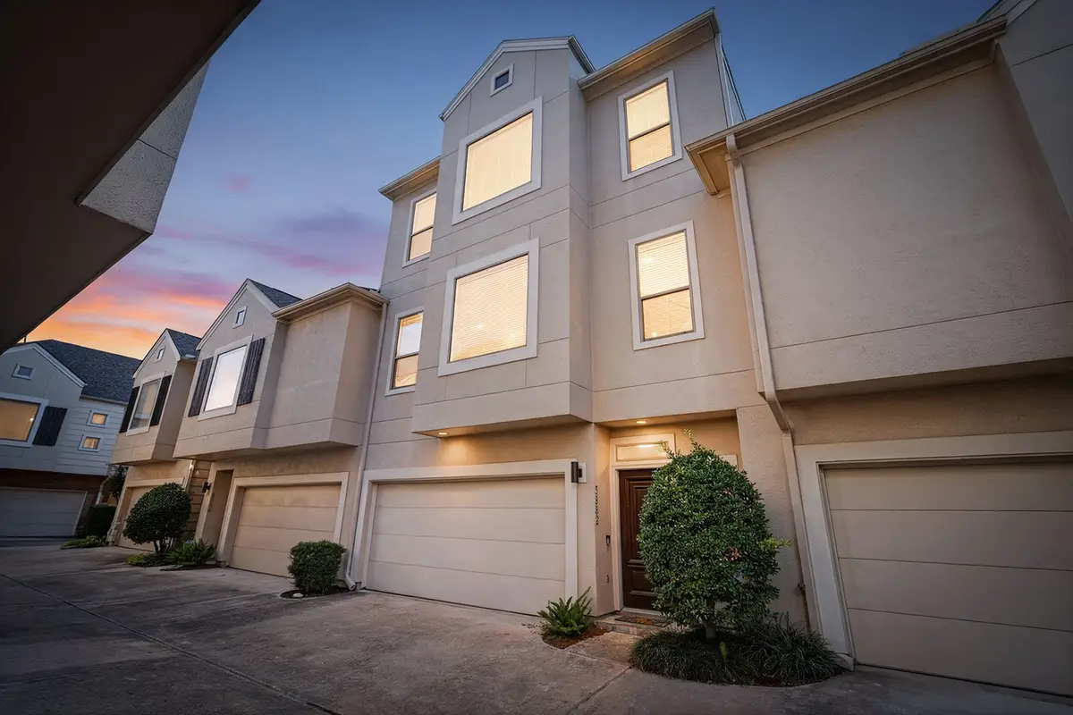 3882 Center Street, Houston, TX 77007 - #1