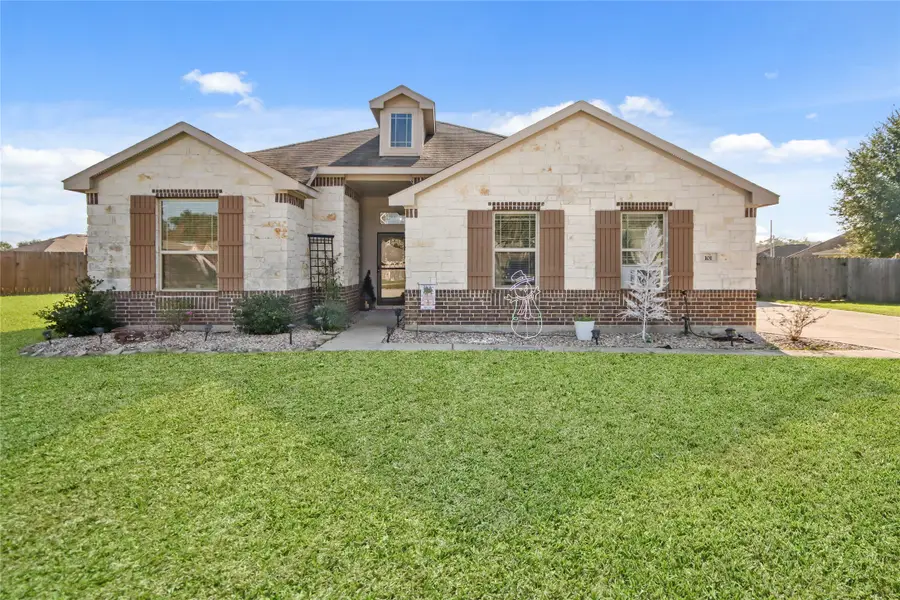 101 Aline Drive, Dayton, TX 77535 - Image #2