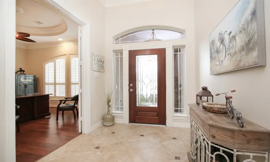 1525 Briar Bend, Friendswood, TX 77546 - Image #3