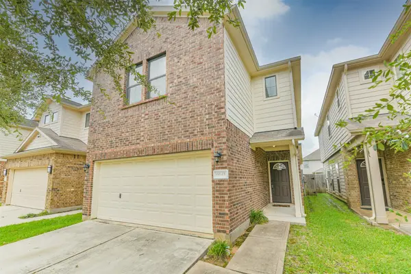 6643 Sharpstone Creek Lane, Houston, TX 77084