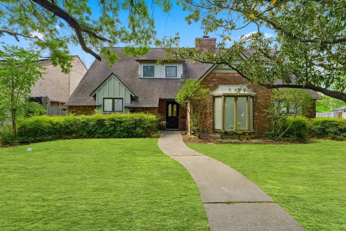 5443 Queensloch Drive, Houston, TX 77096 - #1