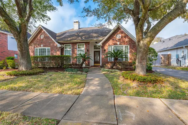 1615 Evergreen Lane, Seabrook, TX 77586