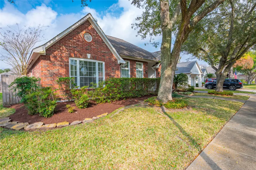 1615 Evergreen Lane, Seabrook, TX 77586 - Image #3