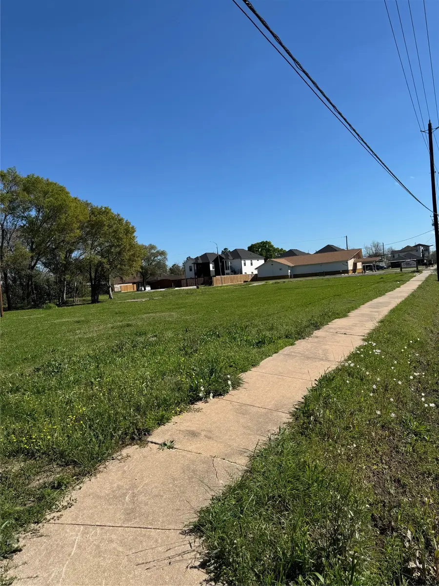 0 Wilmington Street, Houston, TX 77033 - #2