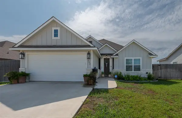 280 Brazos Bend, Snook, TX 77879