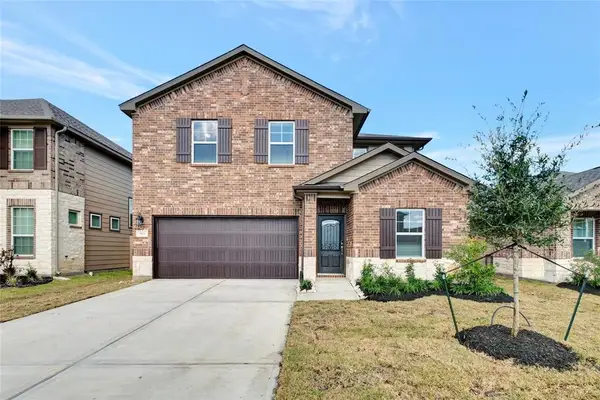 903 Cloverdale Drive, Rosharon, TX 77583