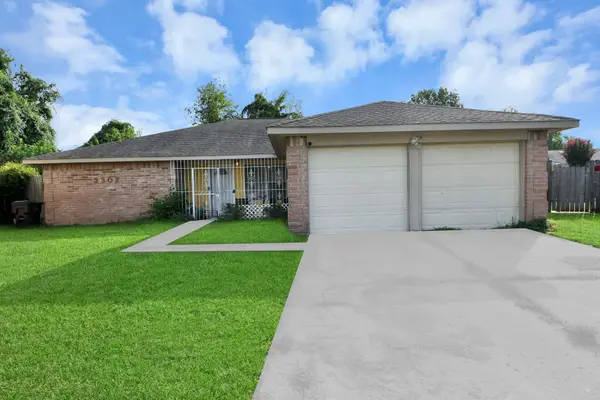 3302 Hombly Road, Houston, TX 77066