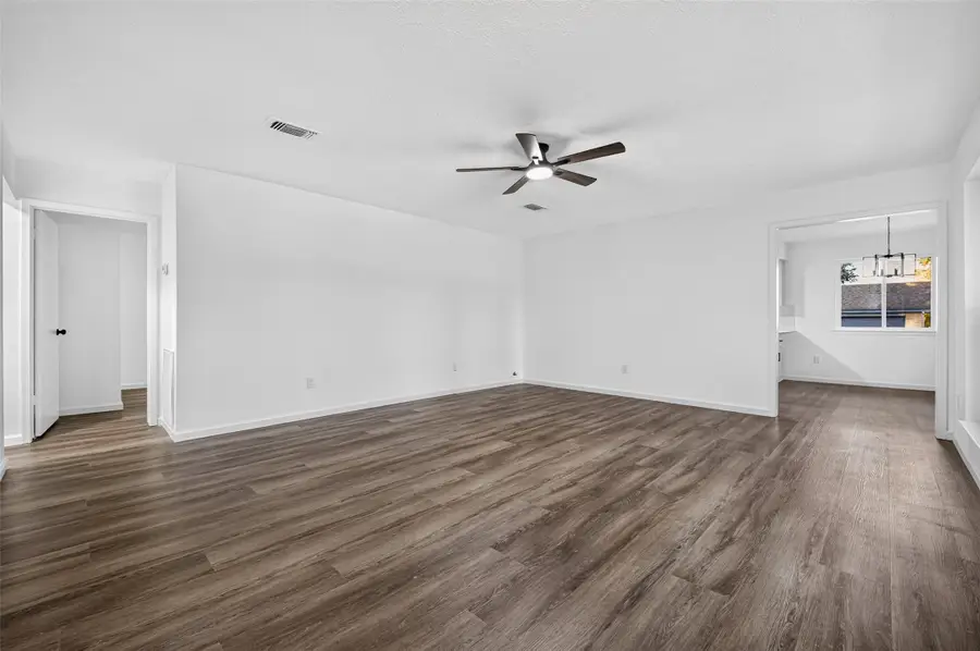 311 Crest Hill Drive, Conroe, TX 77301 - #3