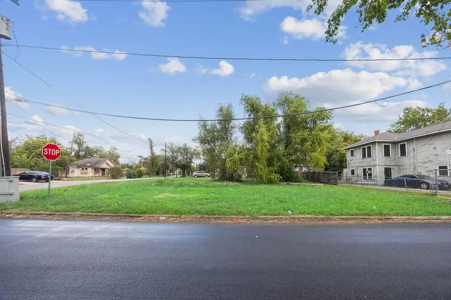 2603,2605 Sumpter Street, Houston, TX 77026 - #3