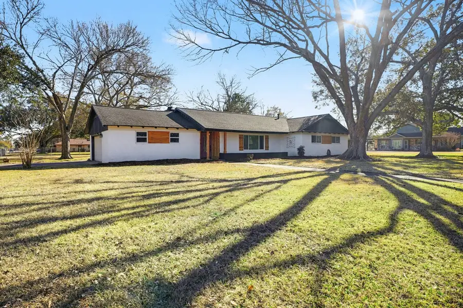 101 W Larkspur Drive, Hillcrest, TX 77511 - #3