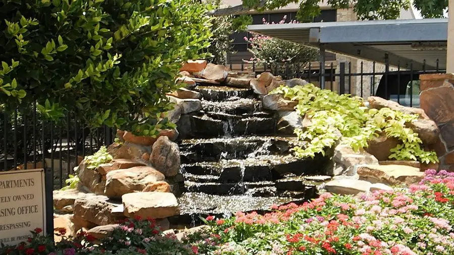 10555 Turtlewood Court #3005, Houston, TX 77072 - Image #2