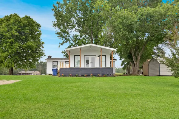 110 Lakeview Shores Drive, Coldspring, TX 77331