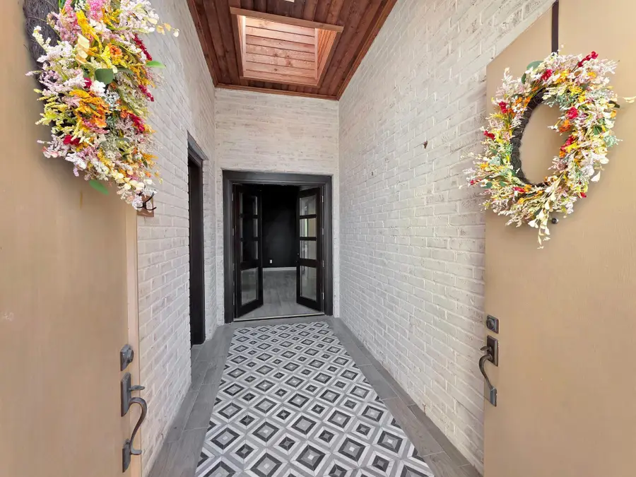 220 Summerwood Street, Beaumont, TX 77706 - Image #3