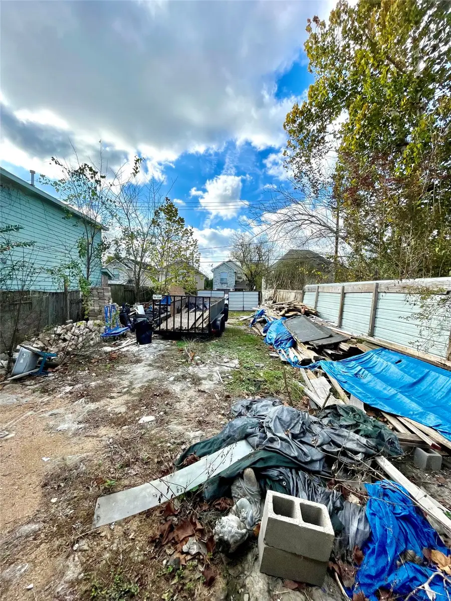 6908 Apollo Street, Houston, TX 77091 - #3