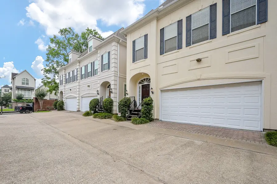 1915 Woodbury Street, Houston, TX 77030 - #2