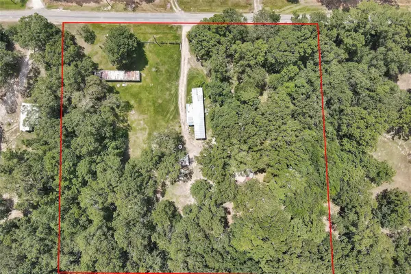 685 County Road 2174, Cleveland, TX 77327